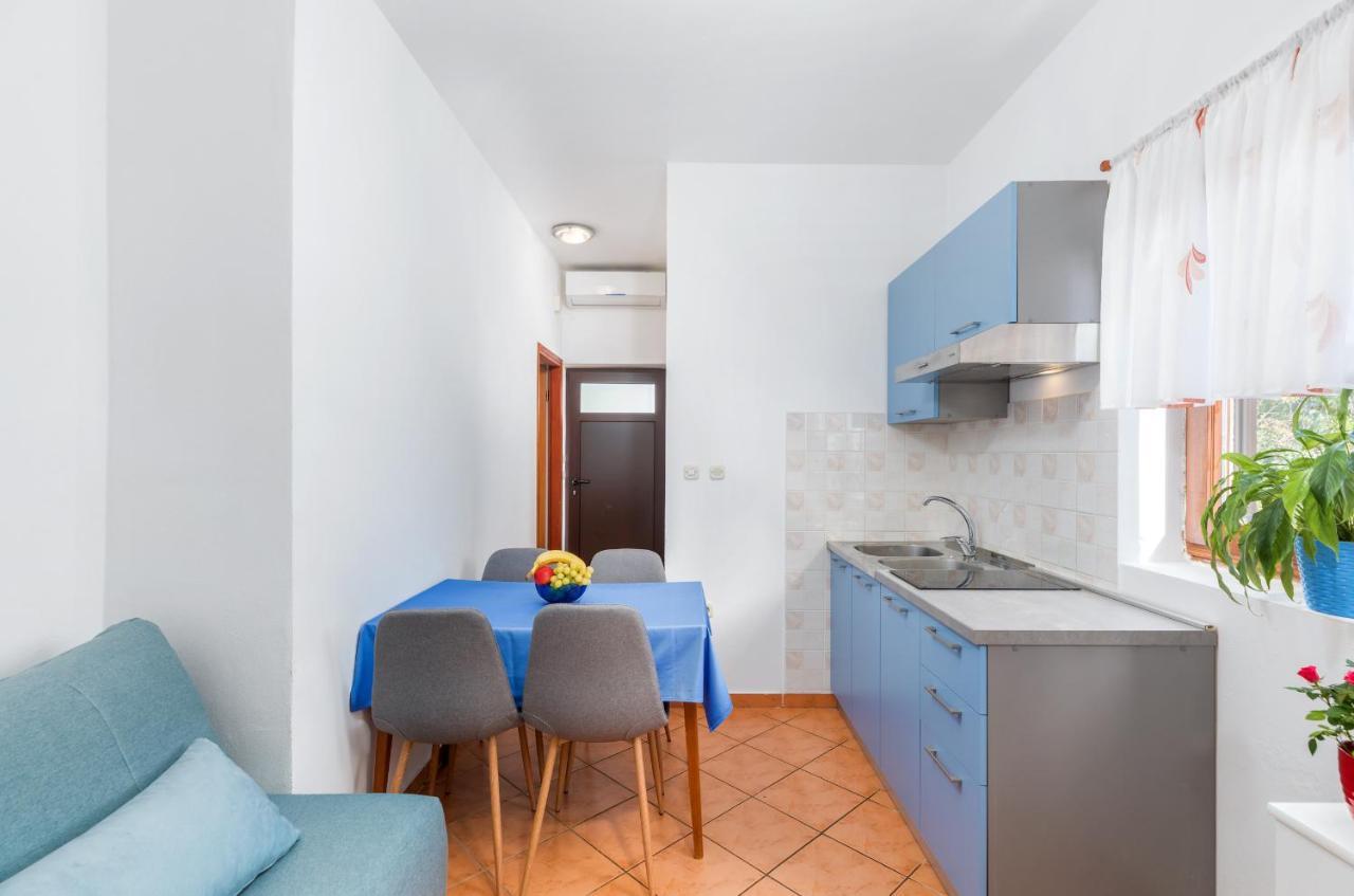 Center Of Fazana Apartments Katarina Exteriér fotografie